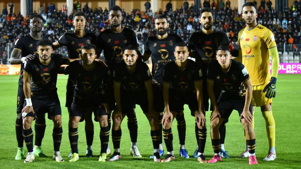 تشكيلة الحسنية أمام الرجاء.. المجهد في حراسة المرمى وحضور أساسي للمودن والشماخ وكتالوندي يقود الهجوم