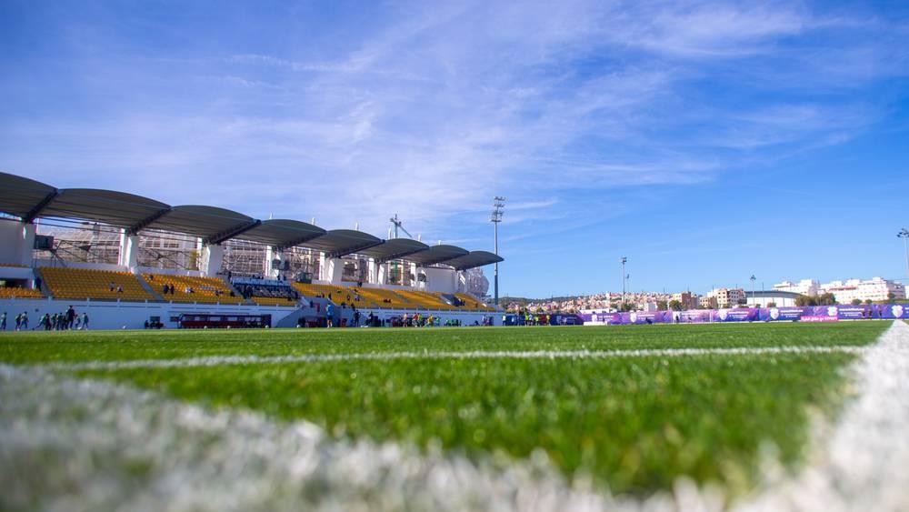 تأخر انطلاق مباراة اتحاد طنجة ضد شباب المحمدية في ملعب "القرية الرياضية"