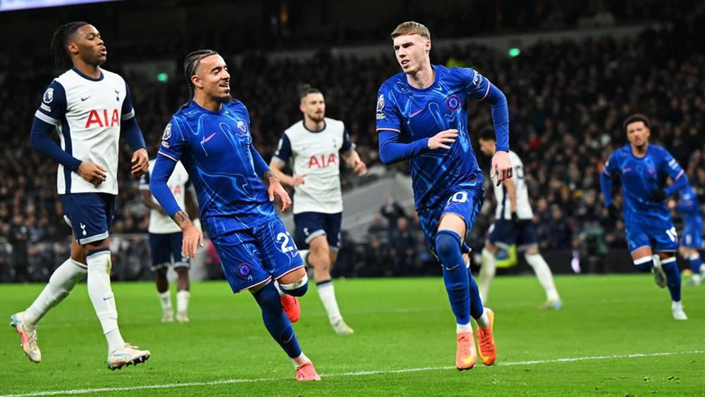 تشيلسي يقلب تأخره لانتصار "مثير" على توتنهام (3-4) ويصعد لوصافة ترتيب الدوري الإنجليزي