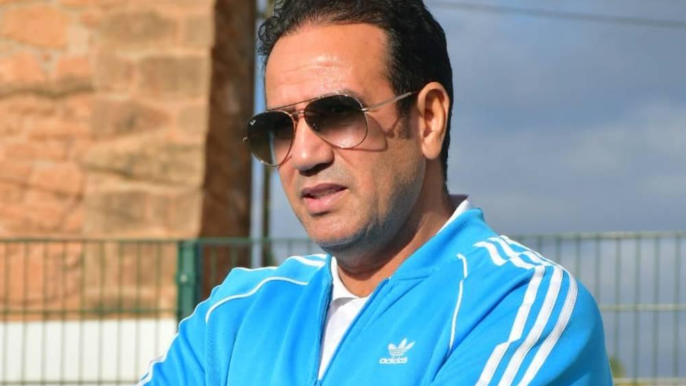 سطاد المغربي يعين حسن أوغني مدربا جديدا للفريق