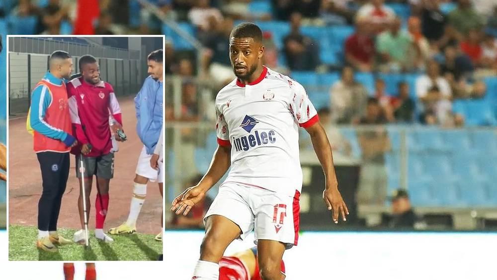 مفيد يغادر الملعب مُصابا بعد مباراة الوداد ضد نهضة الزمامرة