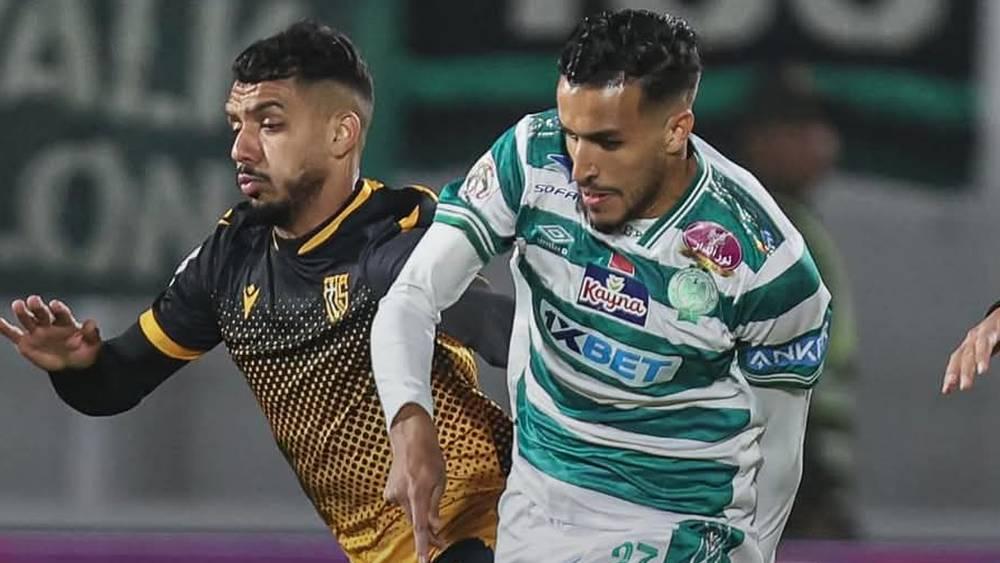 الرجاء يستعيد خدمات بولكسوت أمام الدفاع الحسني الجديدي