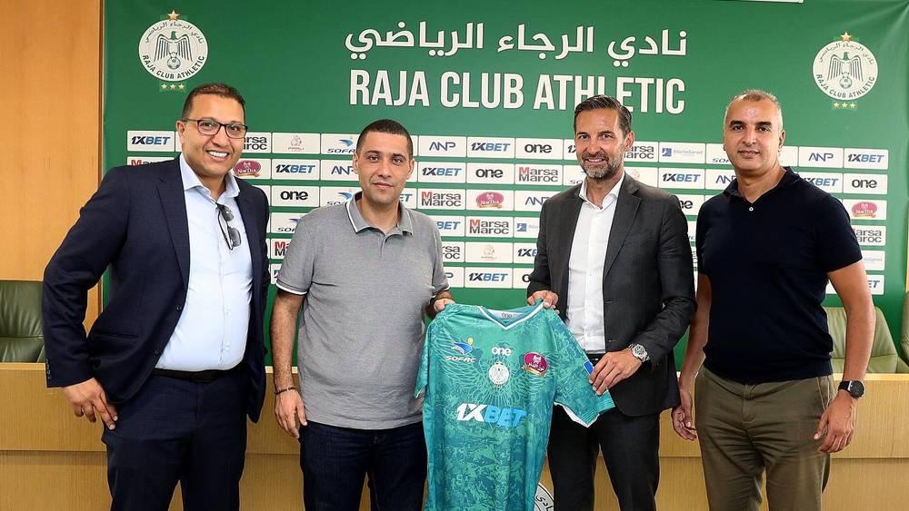 زينباور يعتذر لعادل هالا عن العودة لتدريب الرجاء الرياضي