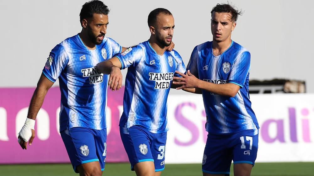البطولة الاحترافية/ اتحاد طنجة يتذوق طعم الفوز بعد 9 مباريات عقب انتصاره على ضيفه حسنية أكادير (1-0)