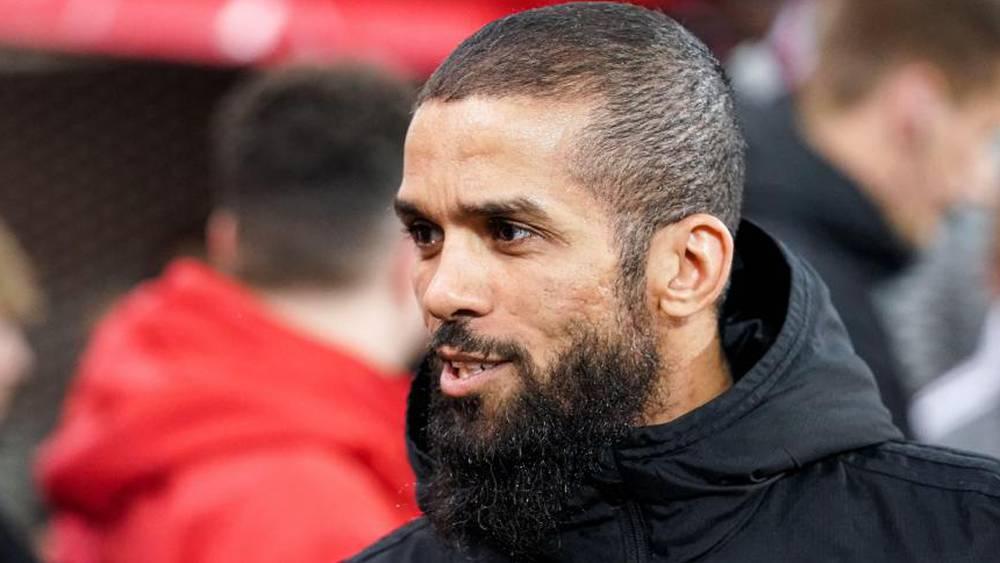 الإعلام البلجيكي يُهاجم كارسيلا بعد مقطع فيديو يدعو فيه المسلمين إلى عدم الاحتفال بأعياد رأس السنة الميلادية