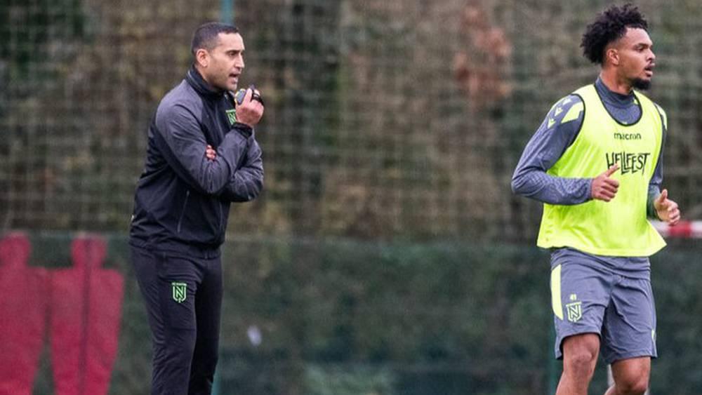 المغربي أحمد قنطاري يلتحق بالطاقم التقني لنادي نانت الفرنسي لشغل مهمة مساعد المدرب