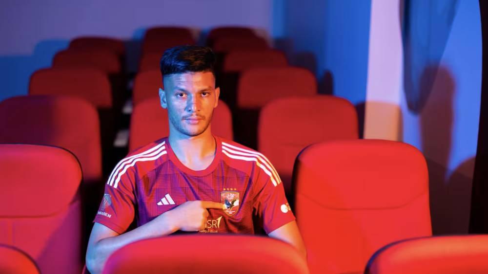 داري: "الأهلي مثل الأندية الأوروبية وهو فريق يبحث دوما عن التتويج بالألقاب"