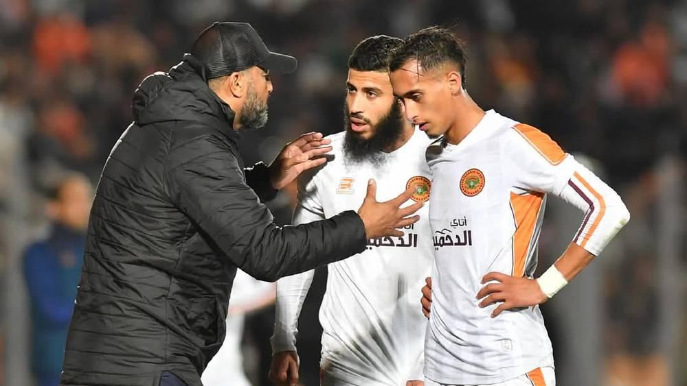 نهضة بركان يجدد عقدي البحيري وخيري لموسمين