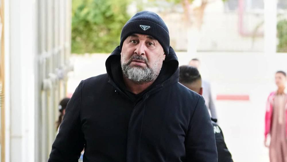 عبد الحق بن شيخة يستقيل من تدريب شبيبة القبائل بعد الفوز على ترجي قالمة في كأس الجزائر بسبب الانتقادات والضغوطات