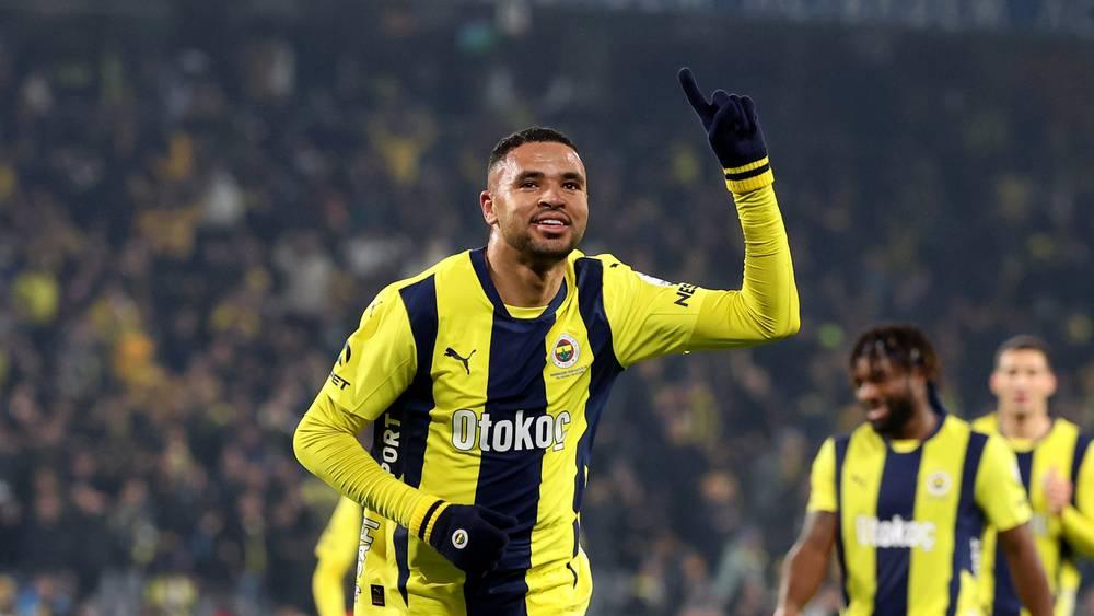 النصيري يقود فنربخشة للفوز على هاتاي سبور (2-1) ويرفع رصيده إلى 8 أهداف في الدوري التركي هذا الموسم