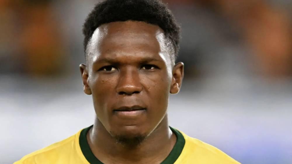 الجنوب أفريقي موثيبا يُغادر المغرب بعد قرار الوداد الرياضي بعدم التعاقد معه
