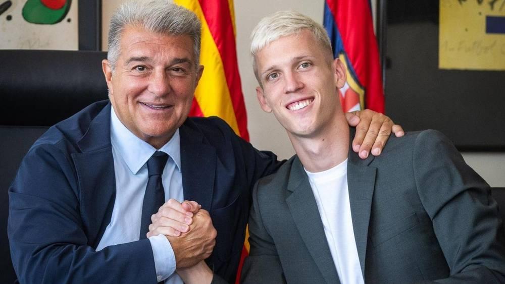 المجلس الأعلى للرياضة يشرح أسباب السماح لبرشلونة بتسجيل أولمو وفيكتور "بشكل مؤقت"