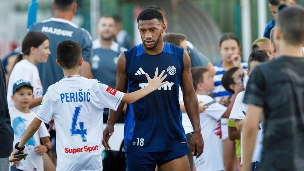 فهد موفي يودع هايدوك سبليت الكرواتي تمهيدا للتوقيع في كشوفات للوداد