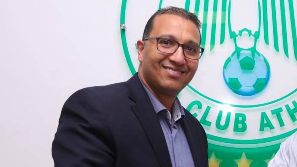 موجة استقالات تضرب المكتب المديري للرجاء وسط تشبث هالا بالرئاسة