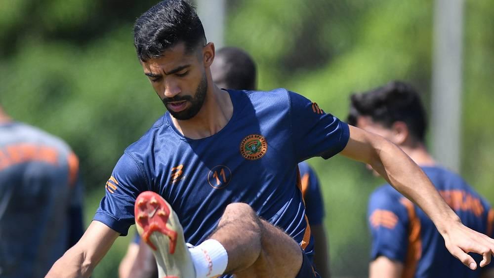 نهضة بركان يستأنف تداريبه استعدادا لمواجهة ستيلينبوش في آخر جولات دور مجموعات كأس الكونفدرالية