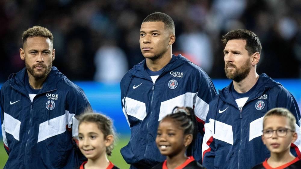 نيمار: "خلافي مع مبابي سببه غيرته من صداقتي مع ميسي!"