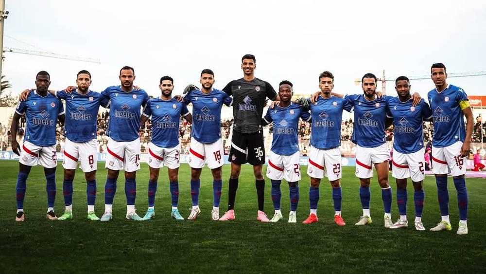 التشكيلة الرسمية للوداد أمام الدفاع الحسني الجديدي.. مطيع في حراسة المرمى وديراني في الدفاع ومايلولا وبوهرة وبونا عمار يقودون الهجوم