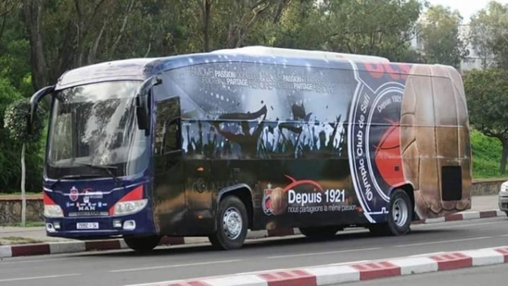 حافلة أولمبيك آسفي تتعرض للرشق بالحجارة بعد مباراة نهضة بركان