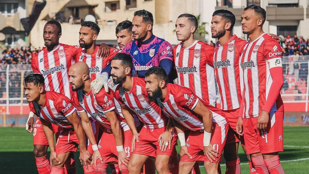 النادي المكناسي: "راسلنا مديرية التحكيم لاستنكار الحيف التحكيمي الذي حرم الفريق من فوز مستحق ضد الجيش الملكي"