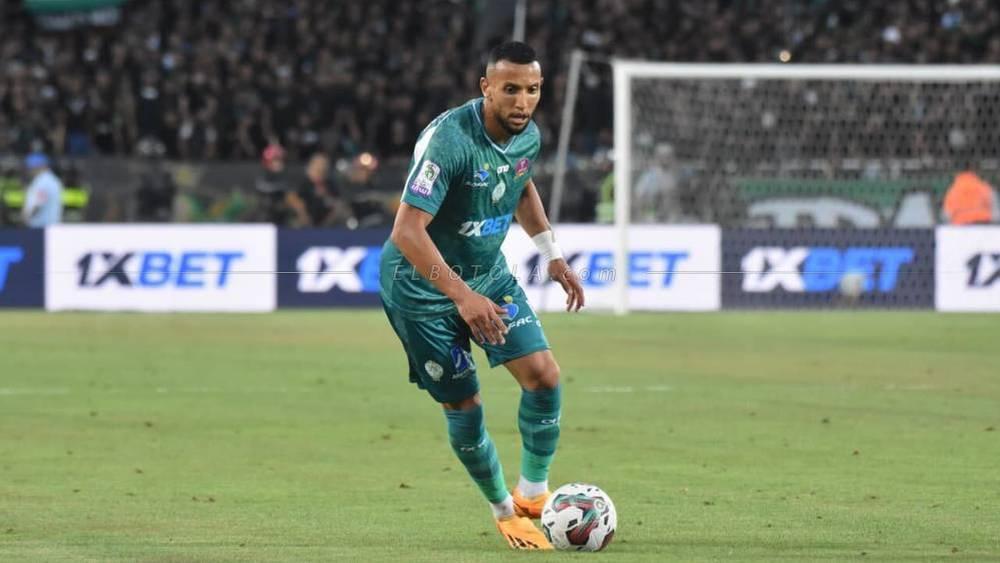 الرجاء الرياضي يتجه إلى فك الارتباط بلاعبه نوفل الزرهوني بالتراضي