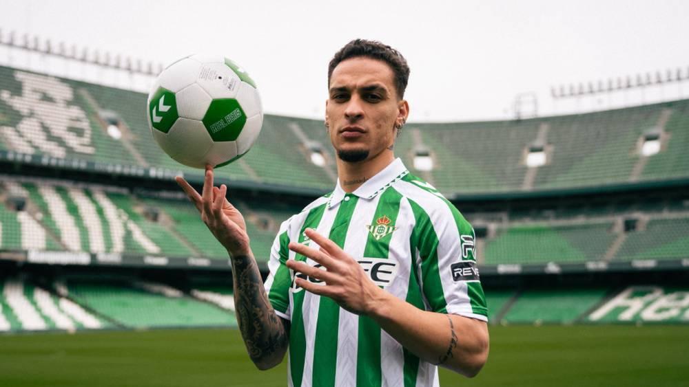 رسميا/ أنطوني ينتقل إلى ريال بيتيس كمعار قادما من مانشستر يونايتد