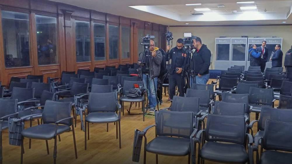 بسبب منعهم من الحديث عن التحكيم.. إعلاميون مصريون يرفضون حضور المؤتمر الصحفي لمباراة الأهلي وبيراميدز