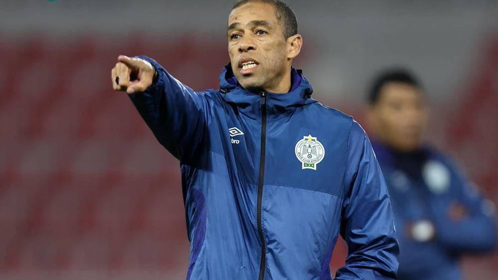 عبد الصادق: "أنتم ترون مستوى هذه المجموعة.. علينا العمل بهؤلاء اللاعبين والبحث عن نقاط للتقدم في المراتب"