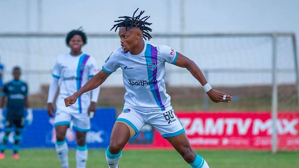 الوداد يقترب من حسم صفقتي الغاني أوبينغ والتنزاني مواليمو