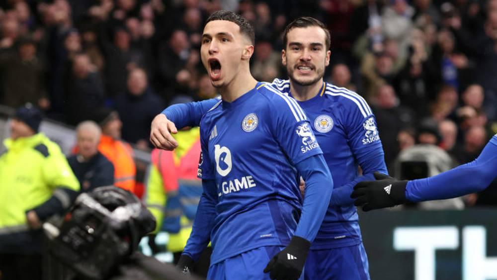 فان نيستلروي يشيد بتطور الخنوس ويؤكد أهميته في ليستر سيتي