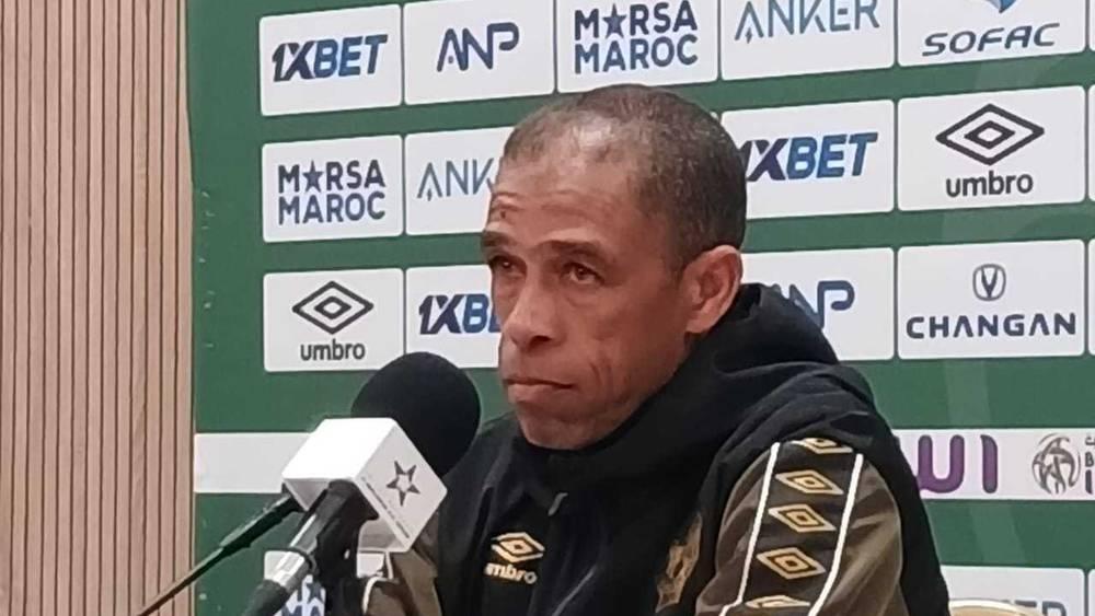 تشكيلة الرجاء الرسمية أمام أولمبيك خريبكة.. عبد الصادق يدفع بلبيب وعمامو ويضع الزوبير في حراسة المرمى