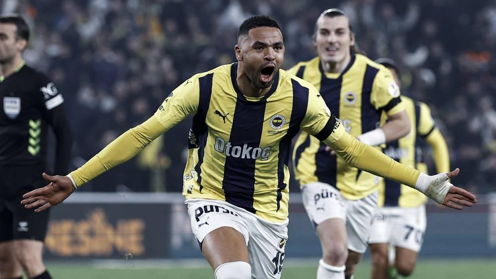 النصيري يواصل تألقه.. أحرز هدف الفوز لفنربخشة أمام ريزا سبور ويحتل وصافة هدافي الدوري التركي برصيد 13 هدفا