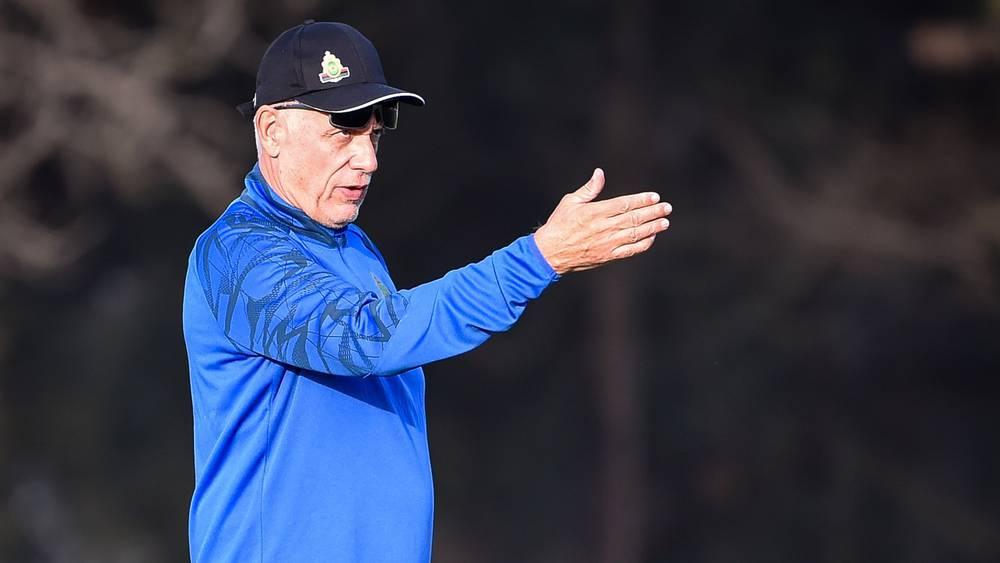 فيلود: "أُرشّح المغرب والجزائر ونيجيريا لإحراز كأس أمم أفريقيا وكذلك بوركينا فاسو بإمكانها إحْداث المفاجأة"