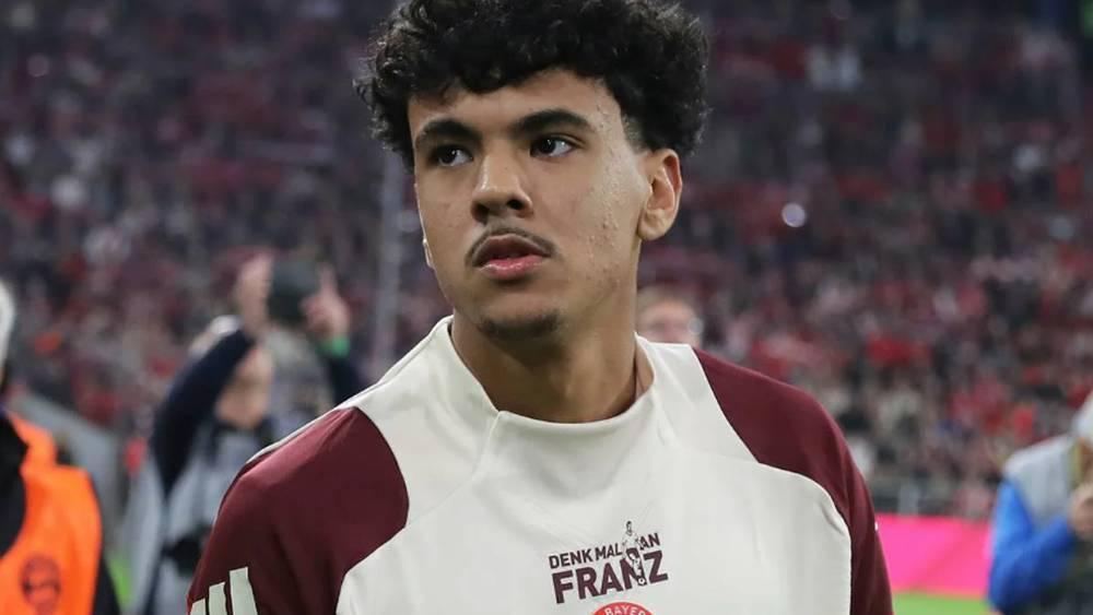 أندية آيندهوفن وأوغسبورغ وأولمبيك مارسيليا مهتمة بضم أزنو وبلد الوليد الأقرب لحسم صفقة اللاعب المغربي