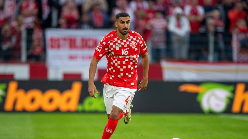 شالكه يقترب من حسم صفقة المغربي أيمن برقوق