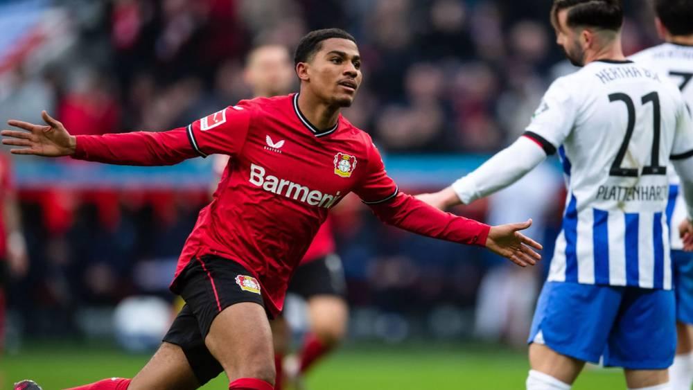 بعد 3 أشهر من الغياب.. عدلي يعود إلى قائمة باير ليفركوزن في مواجهة فولفسبورغ