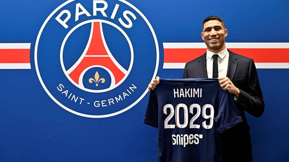 "موندو ديبورتيفو"/ العقد الجديد لحكيمي مع سان جيرمان يتضمّن أجراً سنوياً يبلغ 14 مليون يورو بدل 10 ملايين يورو