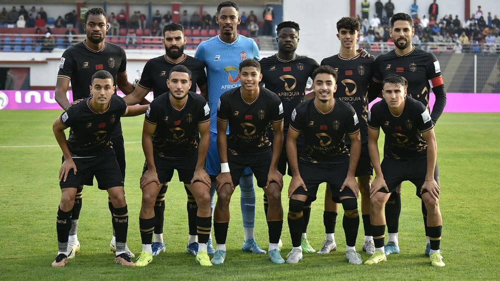 تشكيلة الحسنية أمام الوداد.. حضور أساسي لكتيبة والباهي وكاتالوندي يقود الخط الأمامي