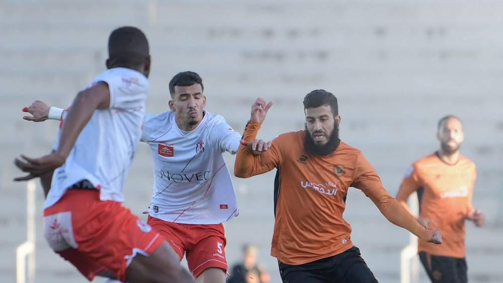 نهضة بركان ينتصر على الفتح (0-1) ويبتعد في صدارة البطولة الاحترافية بفارق 12 نقطة عن أقرب ملاحقيه