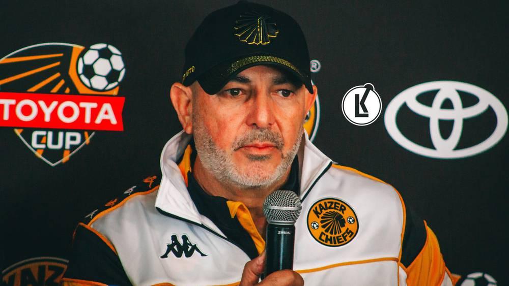 نصر الدين النابي: "تخليت عن فرصة تدريب منتخب بلادي تونس من أجل البقاء رفقة كايزر شيفس"