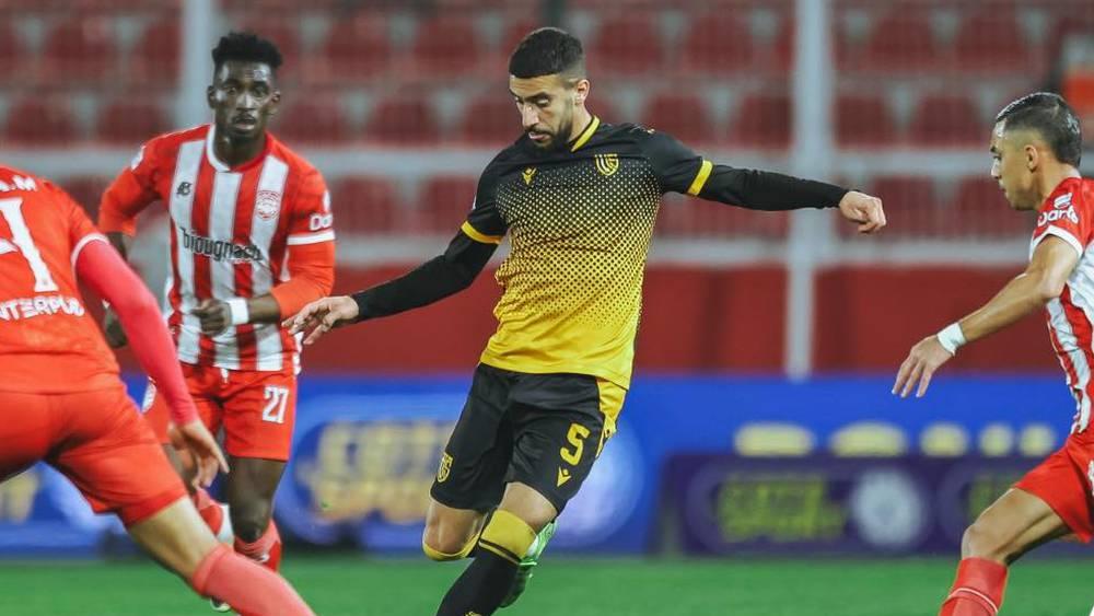 البطولة الاحترافية/ النادي المكناسي يتعادل ضد ضيفه اتحاد تواركة (0-0)