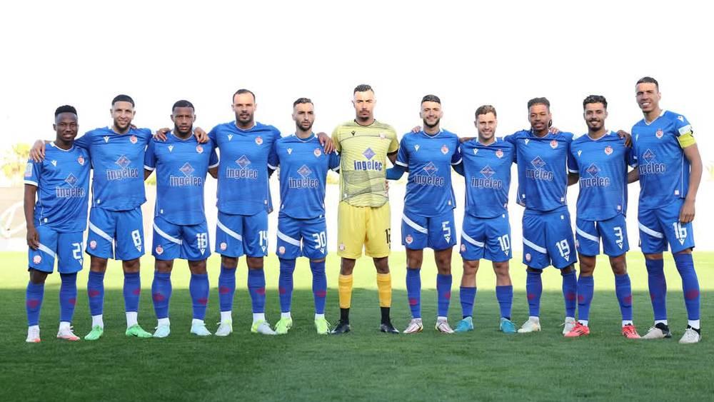 الوداد يحقق انتصاره الخامس على التوالي وينفرد بالمركز الثاني