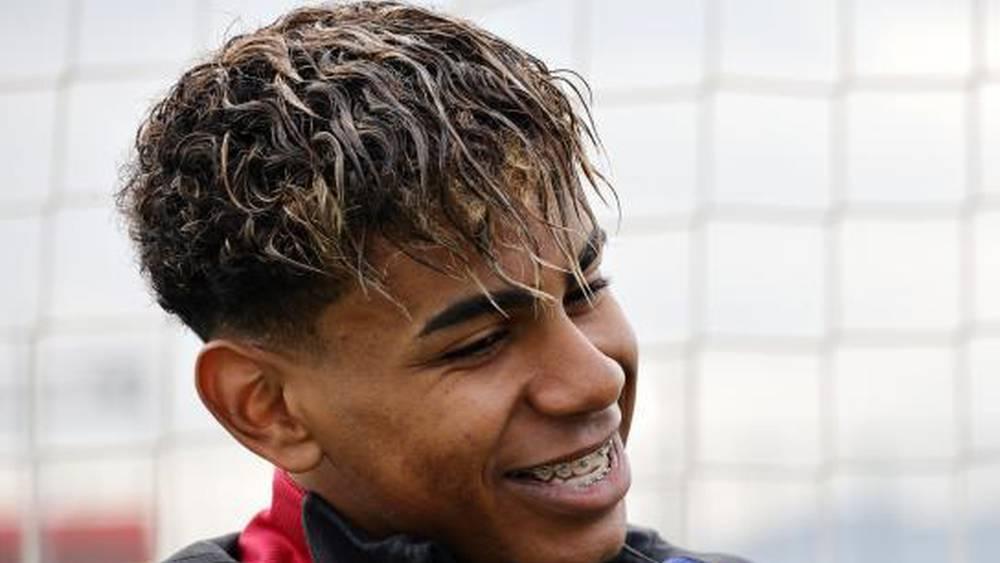 لامين يامال: "ريال مدريد استفاد من التحكيم في كأس الملك وتضرّر منه أمام أوساسونا.. الأمر سيسير هكذا كل يوم"