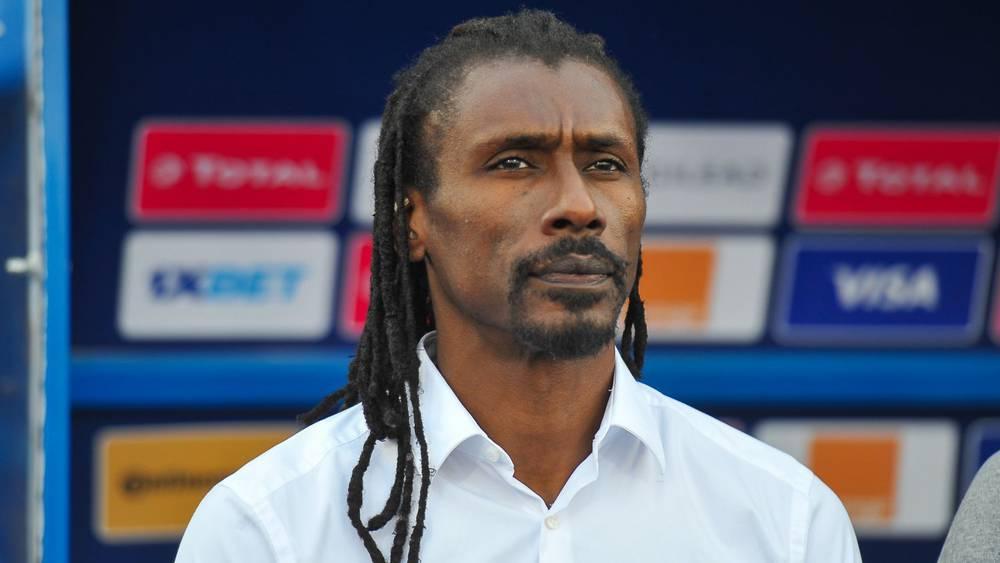 أليو سيسي يقترب من تدريب المنتخب الليبي