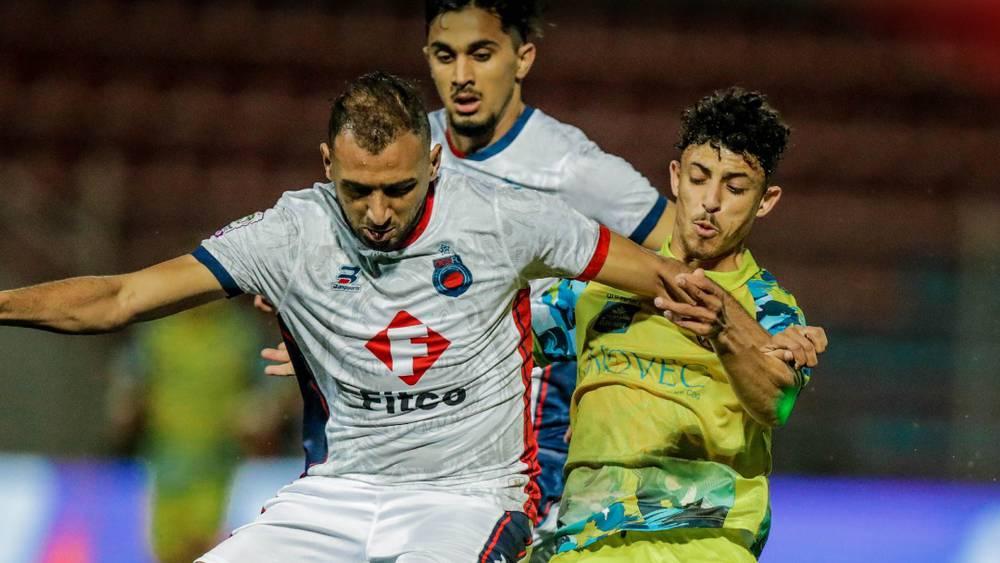 البطولة الاحترافية/ التعادل السلبي يحسم مباراة أولمبيك آسفي وضيفه الفتح الرياضي (0-0)