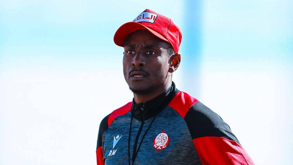 موكوينا يمنح لاعبي الوداد يوم راحة بعد التعادل مع النادي المكناسي