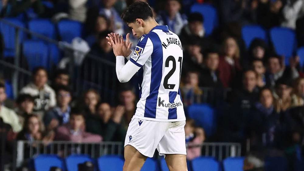 ريال سوسيداد: "تم استبدال أكرد بسبب شعوره بانزعاج على مستوى عضلة الفخذ اليمنى"