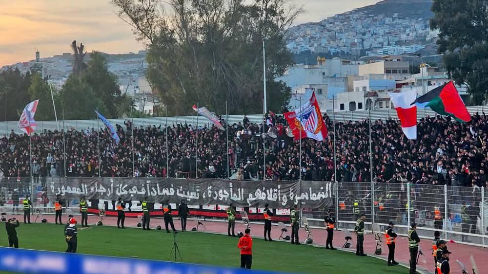غضب جماهيري في تطوان.. مطالب برحيل المكتب وانتقادات للاعبين