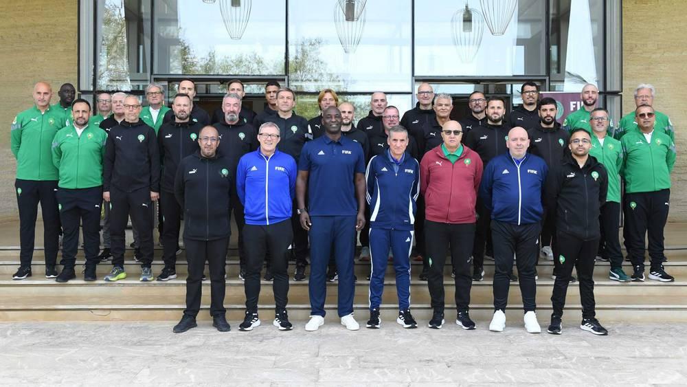 الجامعة و"الفيفا" ينظمان ندوة لتطوير المواهب الشابة في المغرب