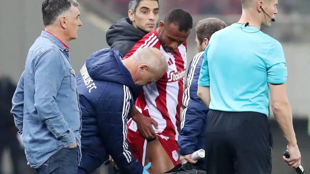 الكعبي يغيب عن قائمة أولمبياكوس لمباراة آيك أثينا