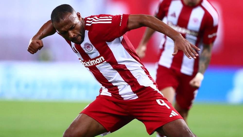 مينديليبار (مدرب أولمبياكوس): "غياب الكعبي لأول مرة هذا الموسم؟ لا أشعر بالقلق ونريد عودته للعب بسرعة"